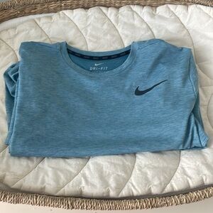 Nike Dri-Fit T Shirt Men’s Size M